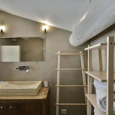 La Maison Des Collines Privat bolig *