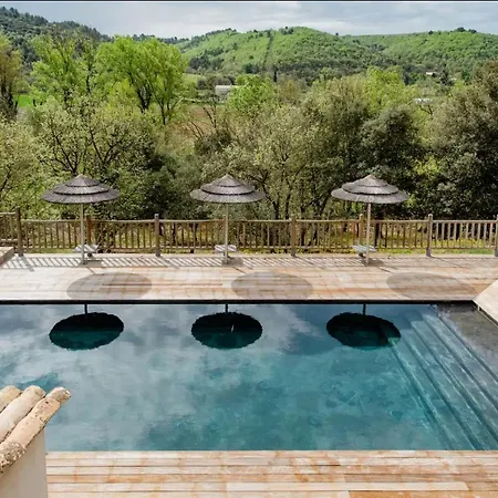 La Maison Des Collines Privat bolig