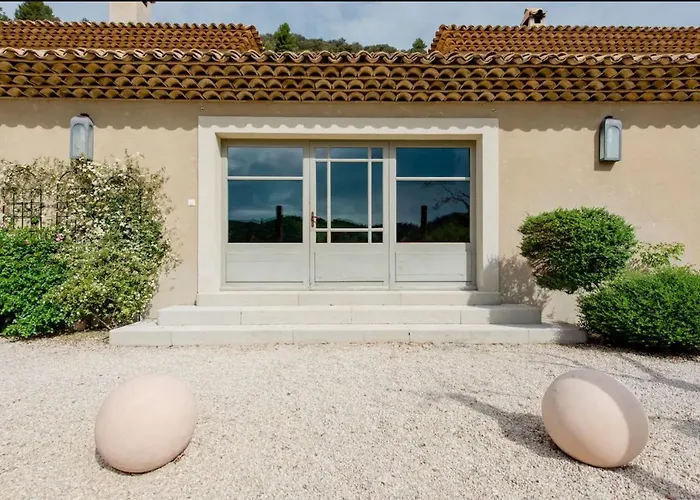 Séjour chez l'habitant La Maison Des Collines Allemagne-en-Provence
