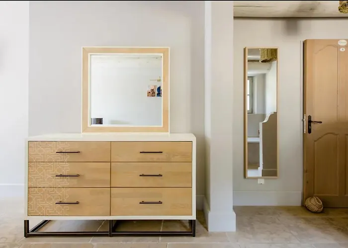 La Maison Des Collines Homestay