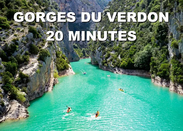 La Maison Des Collines Homestay *